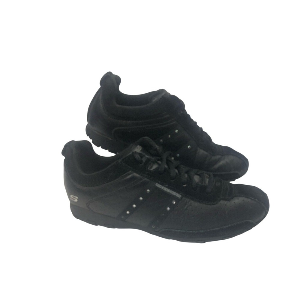 Skechers Women's Black Leather Sneakers Lace up Size 7.5